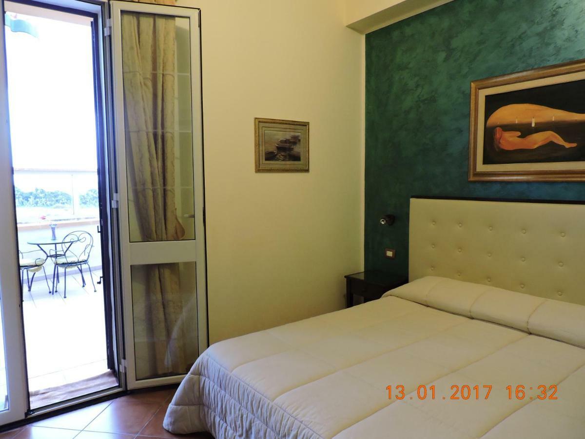 B&B Aquila Reale Portopalo Di Capo Passero Dış mekan fotoğraf