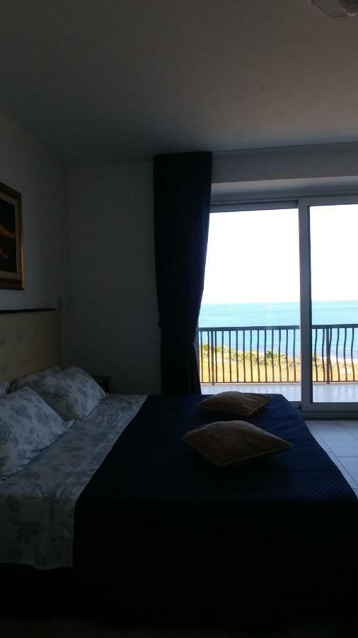 B&B Aquila Reale Portopalo Di Capo Passero Dış mekan fotoğraf